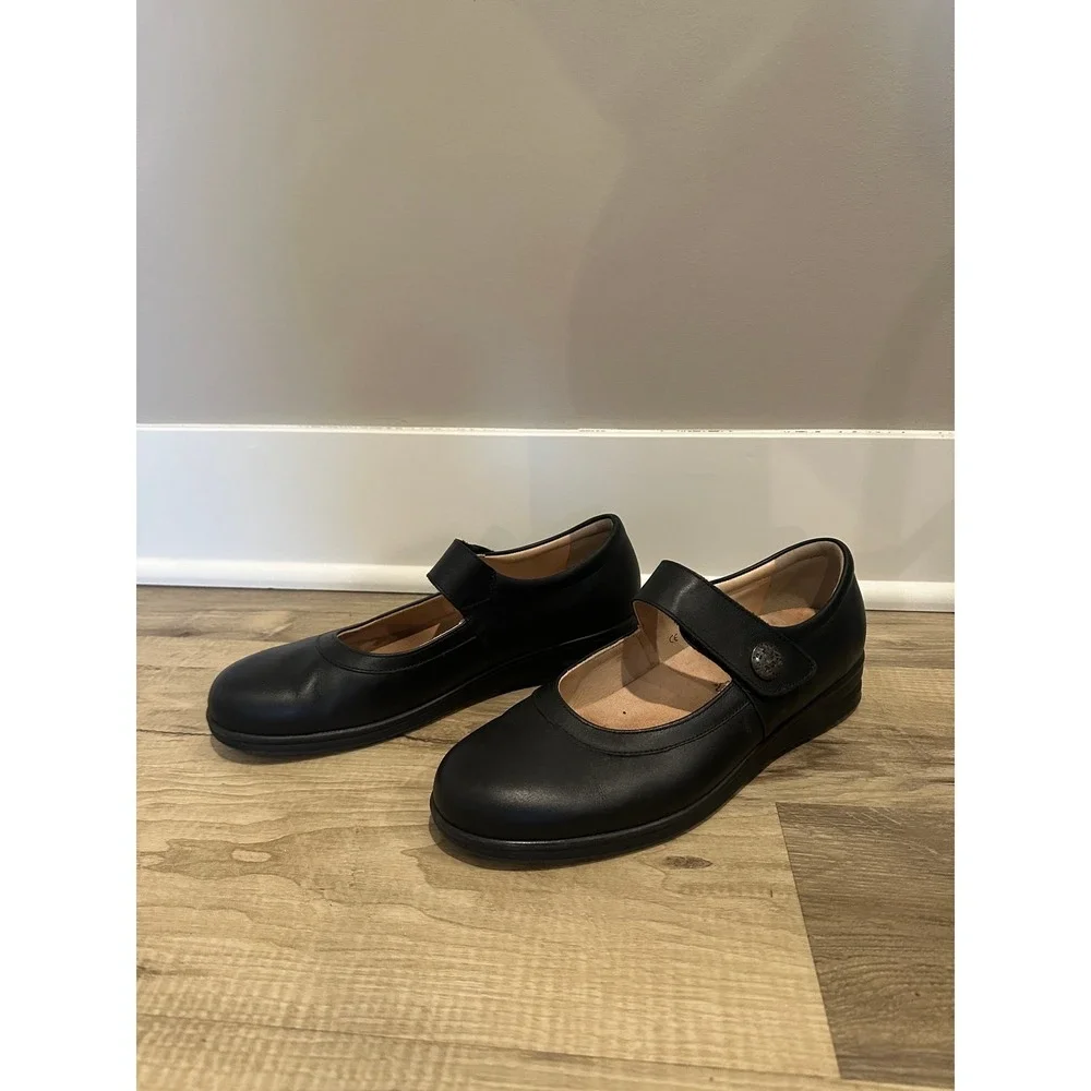 Finn Comfort premium leather