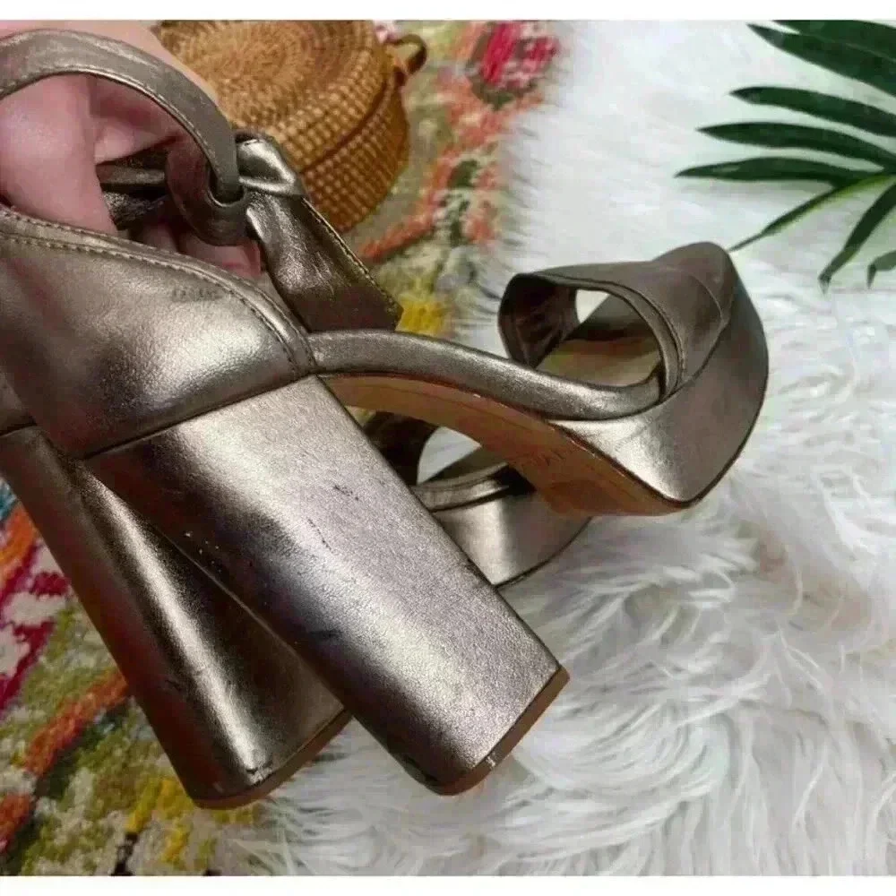 Alexandre Birman elevate your
