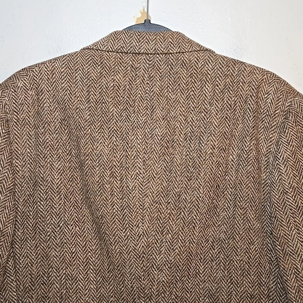 Harris Tweed Irish Brown Herringbone Jacket Blazer NWOT