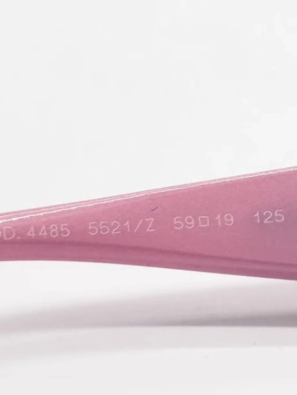 Versace gold includes pink