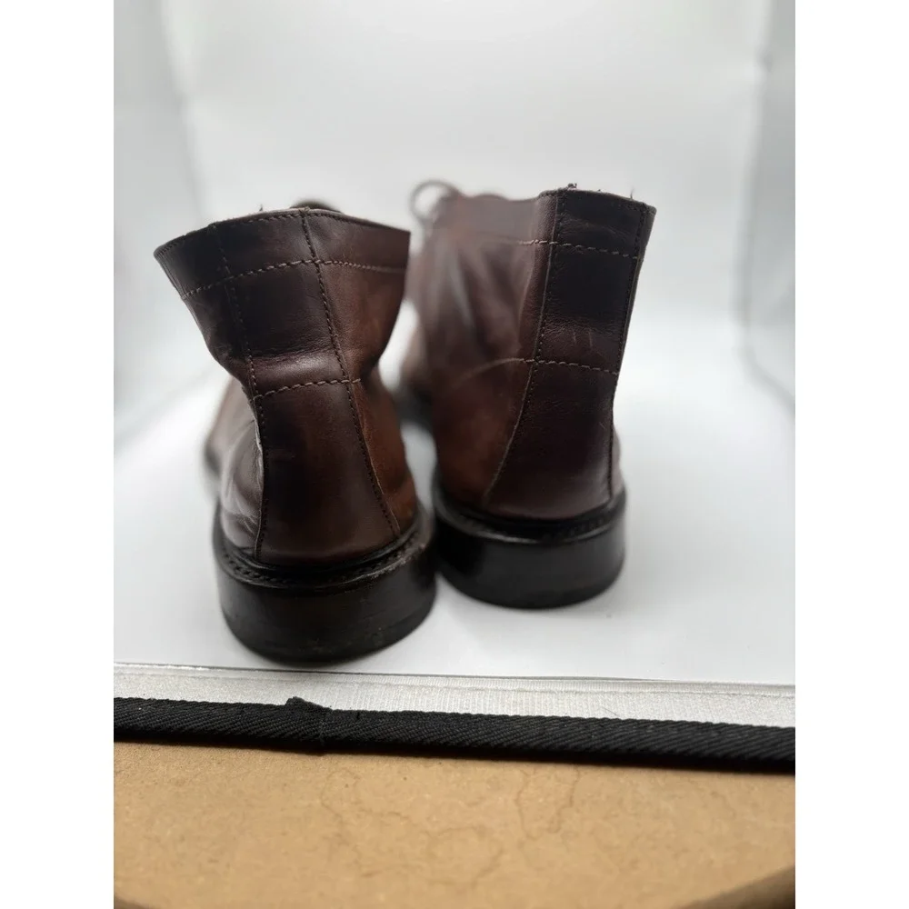 Frye used look