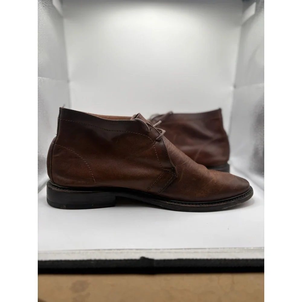 Frye used look