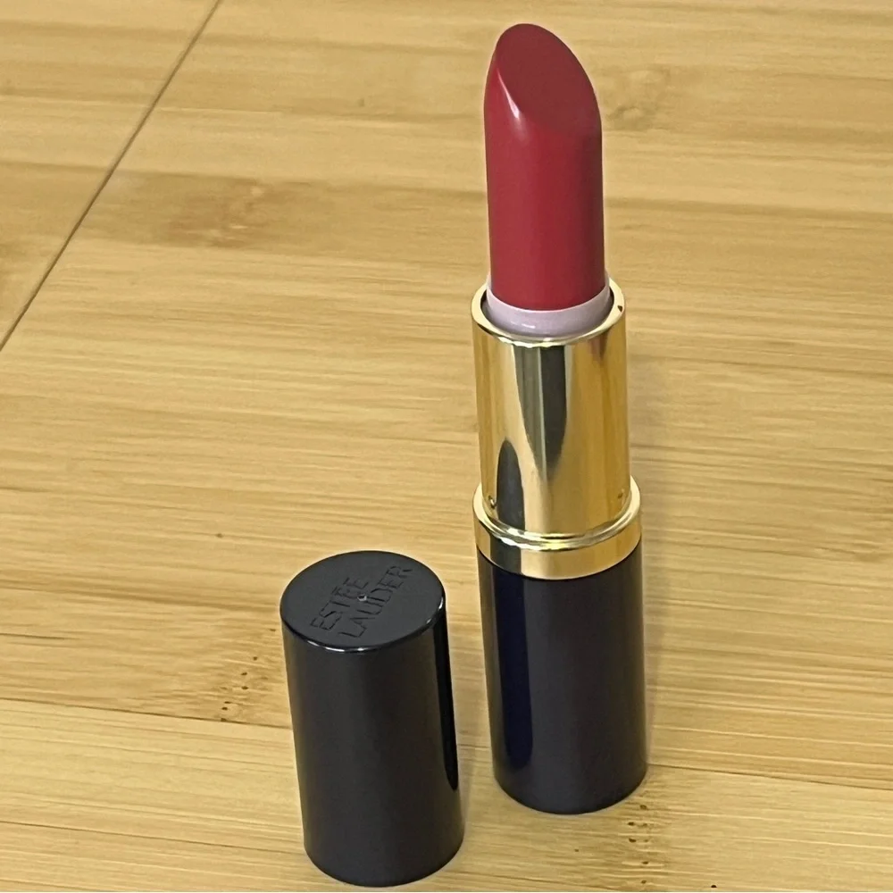 Estee Lauder new estee