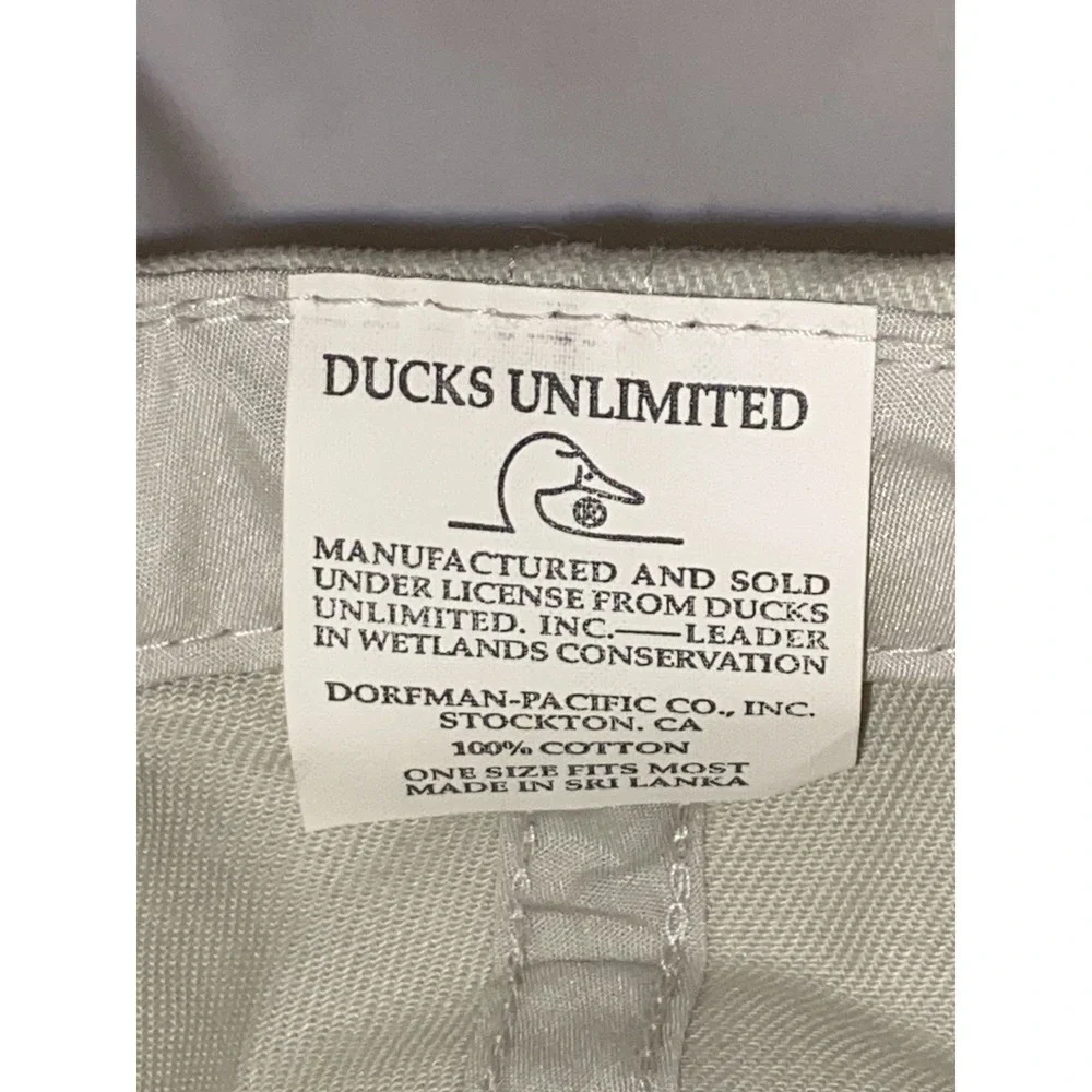 Ducks Unlimited‎ Ball Cap. Camo One Size Fits Most.