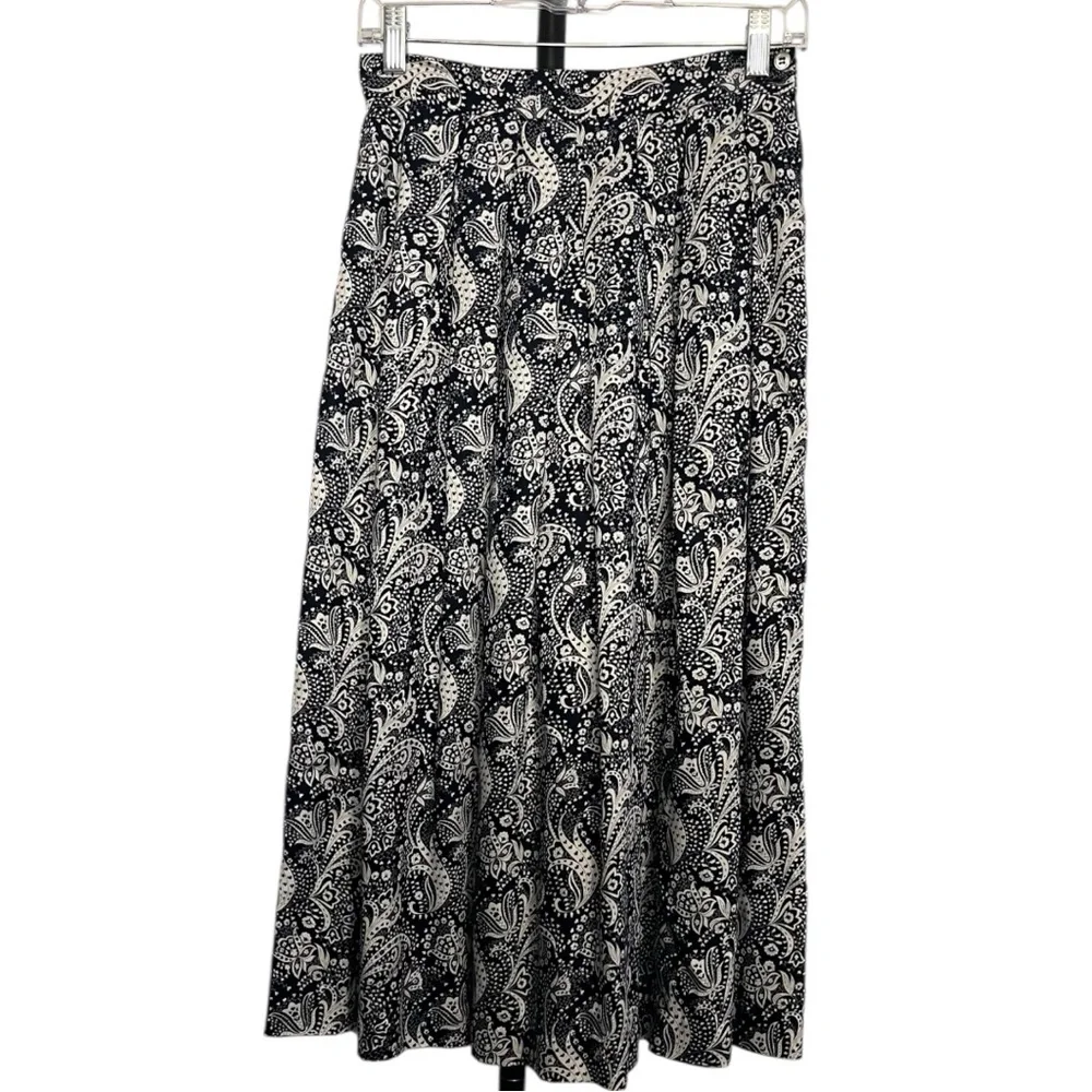 Liz Claiborne Paisley Midi Skirt Navy Blue White Size 6 Petite