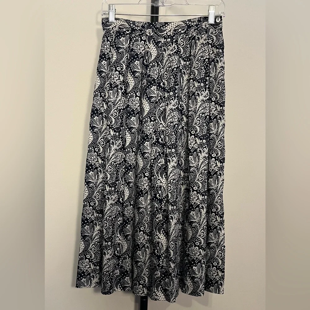 Liz Claiborne excellent used