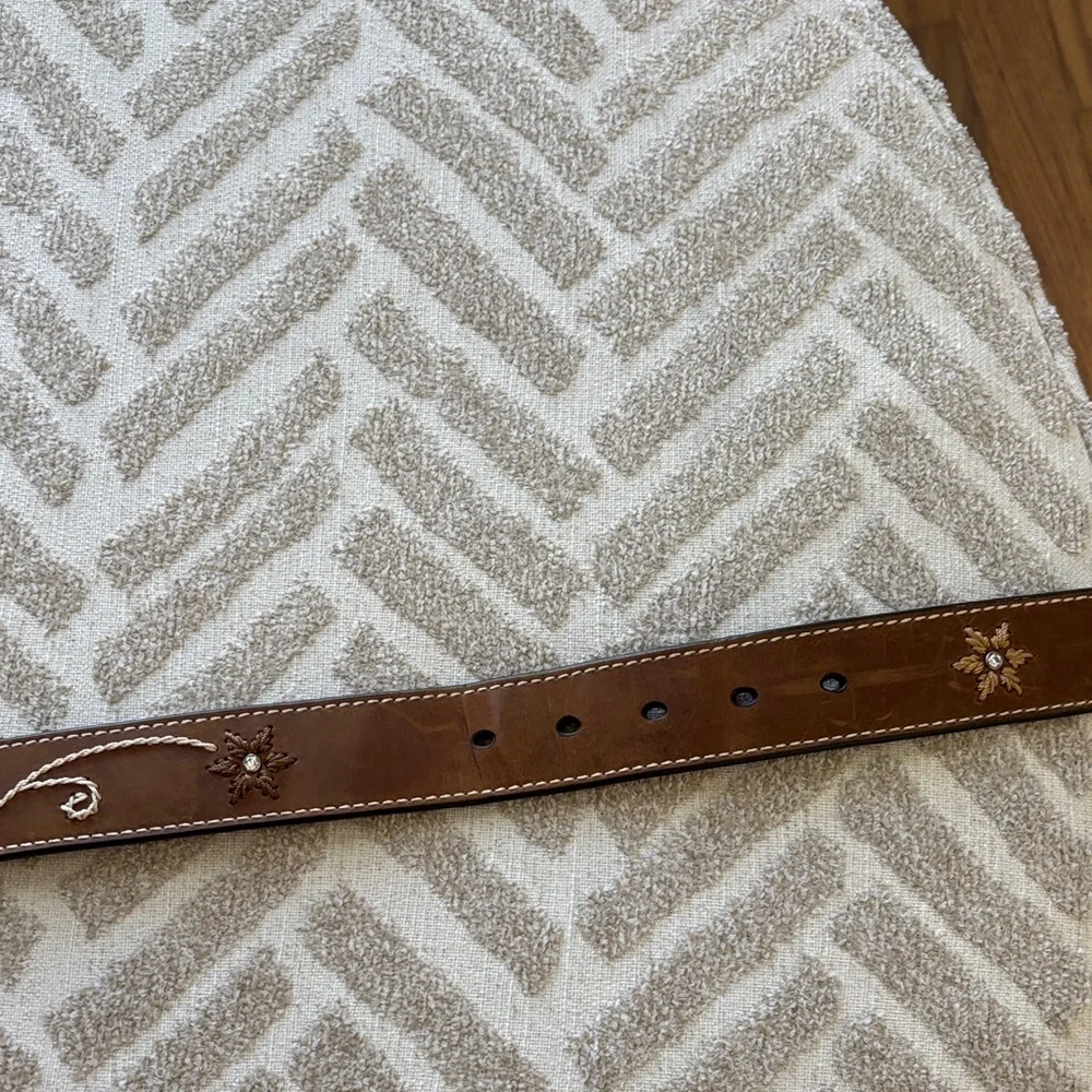 Nocona long embossing