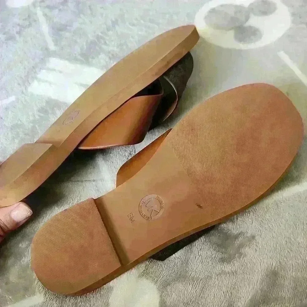 Michael Kors pre loved