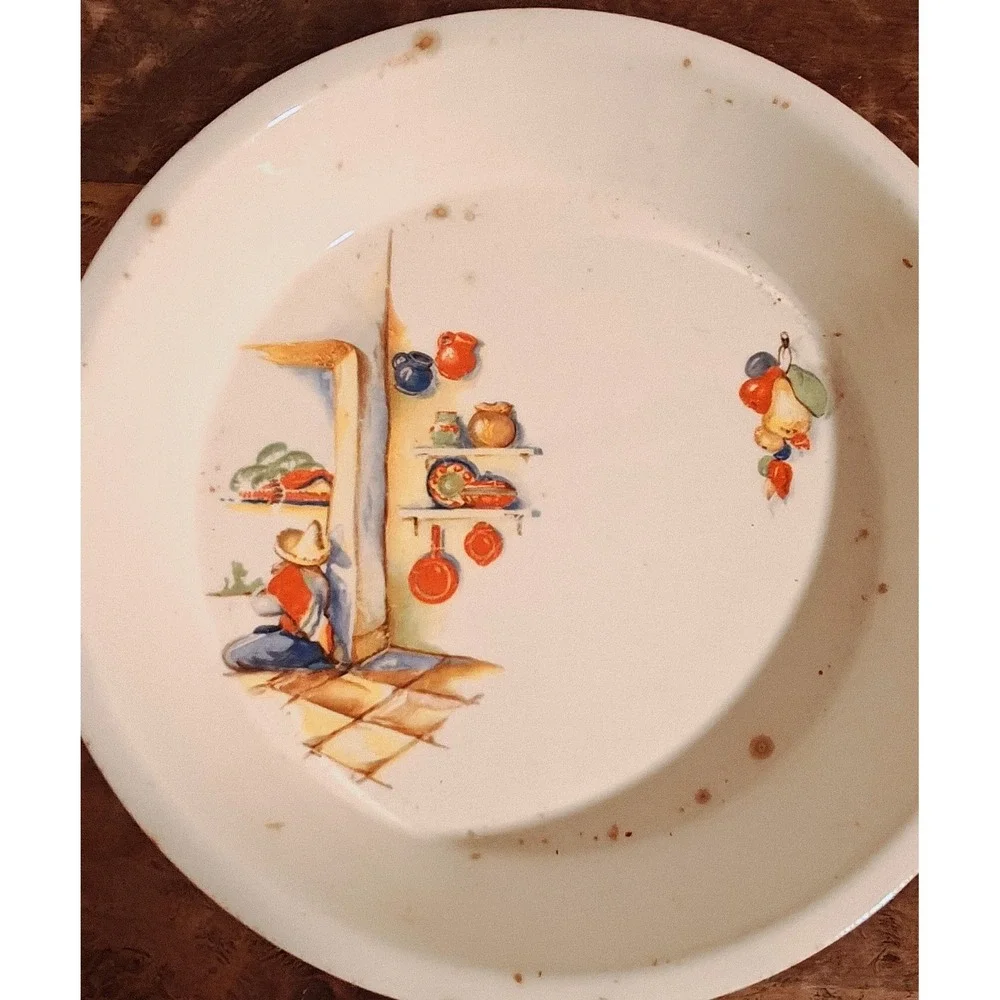 Edwin M Knowles bowl pie