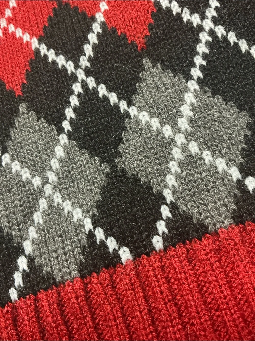 Vibrant argyle knit