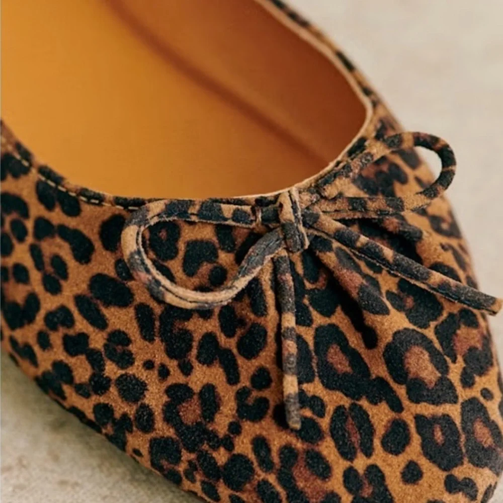 Sezane internal velvet