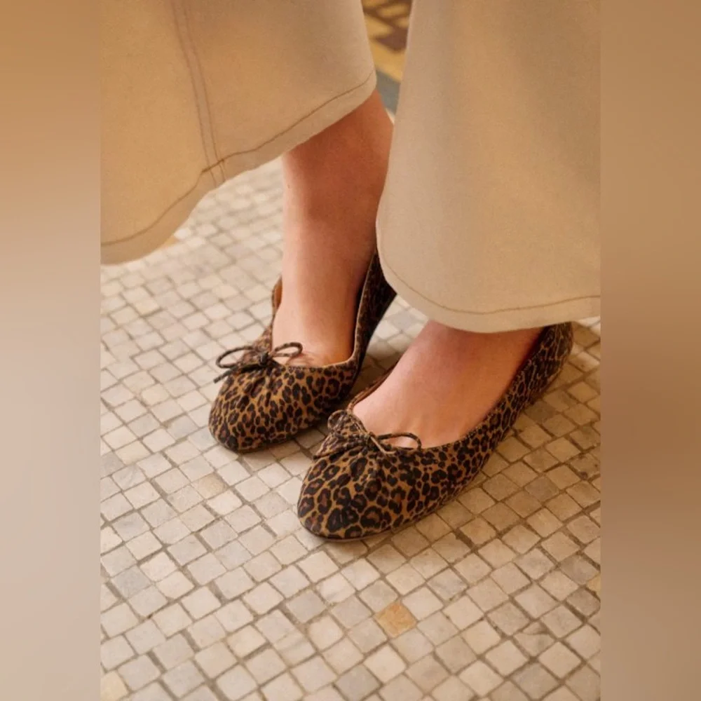 Sezane velvet smooth 36