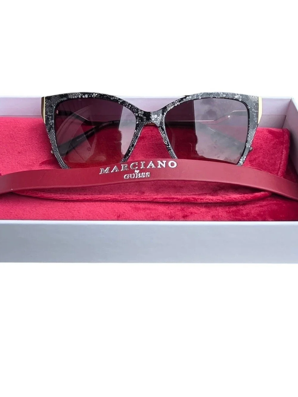 Guess by Marciano square frame