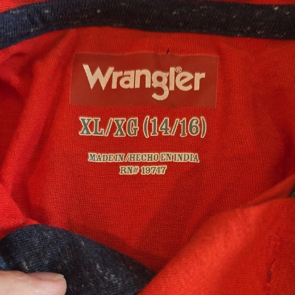 Wrangler vibrant red