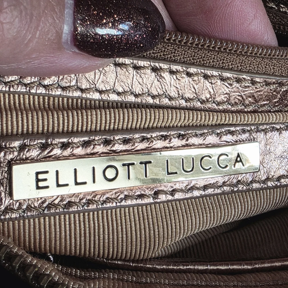 Elliott Lucca elliott lucca