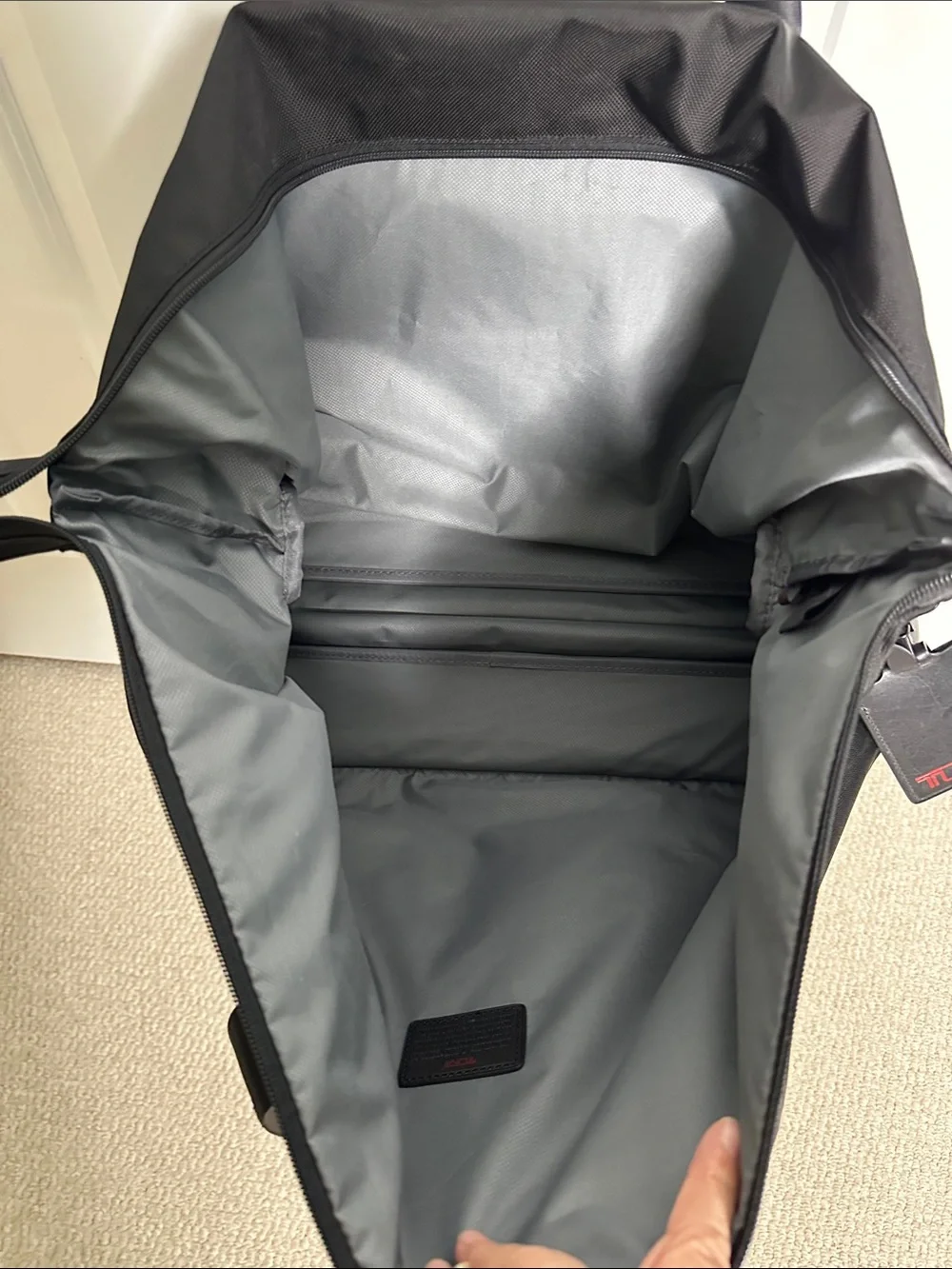Tumi alpha ii
