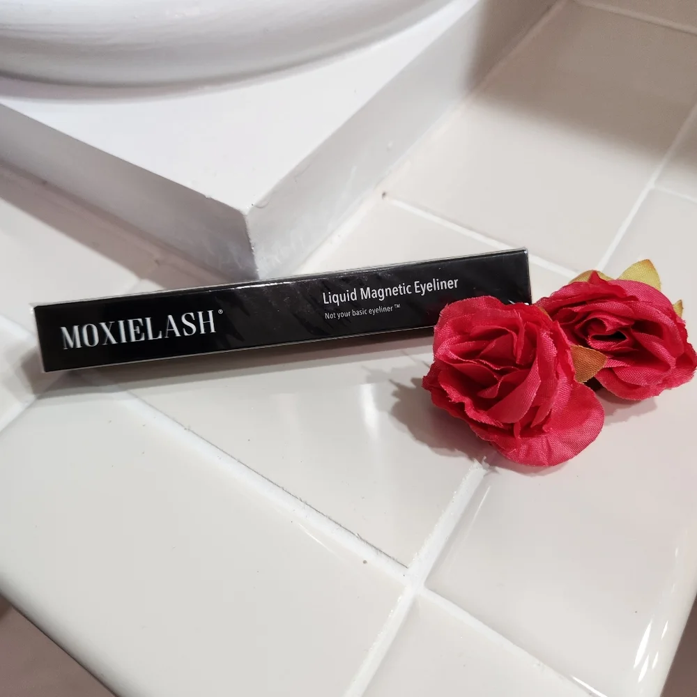 Moxielash brand moxielashproduct
