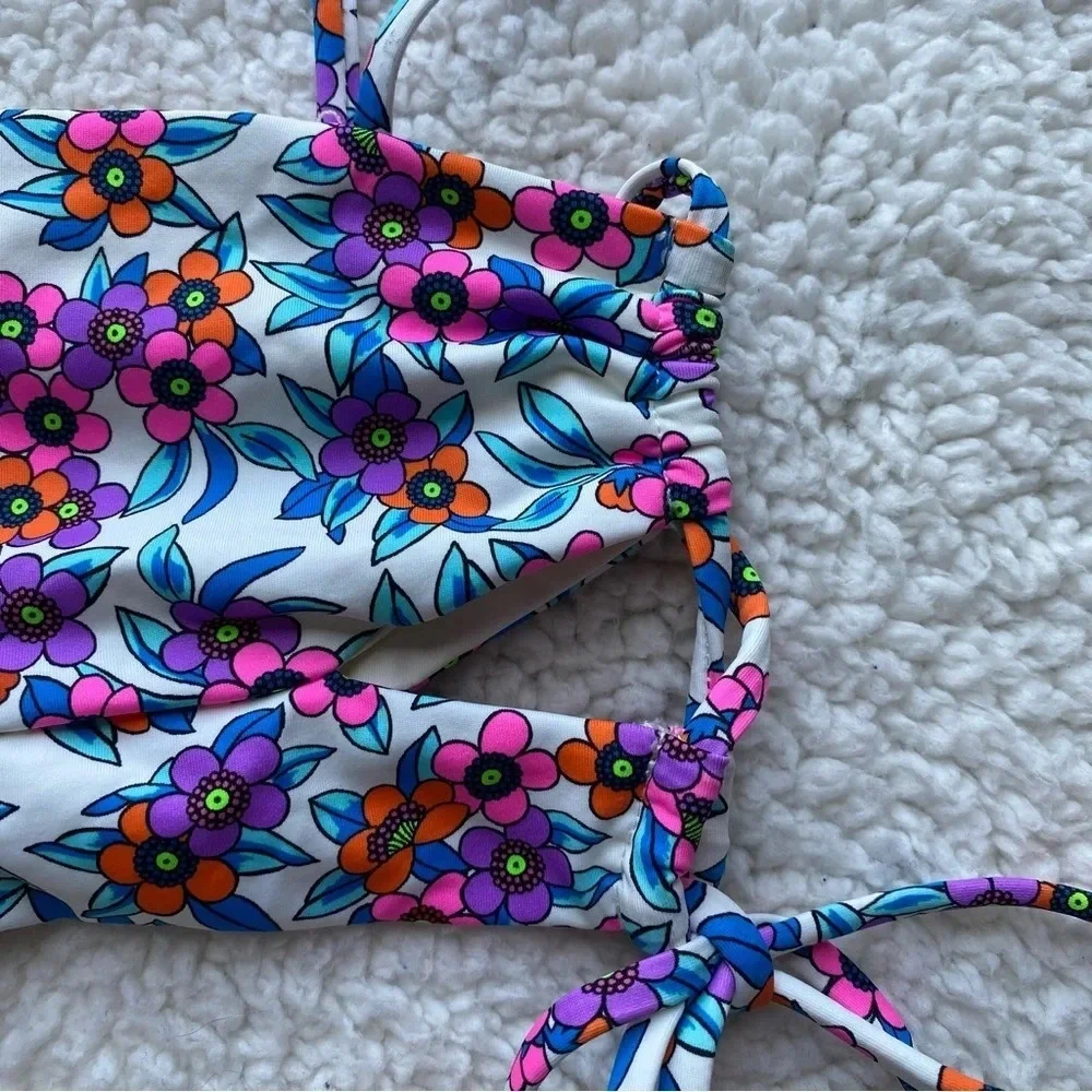 Frankies Bikinis super cute