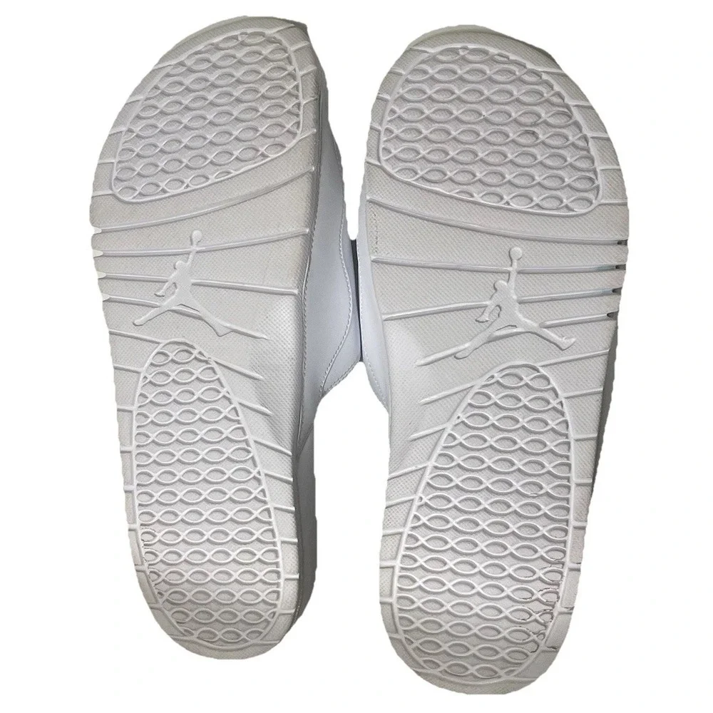 Nike like white