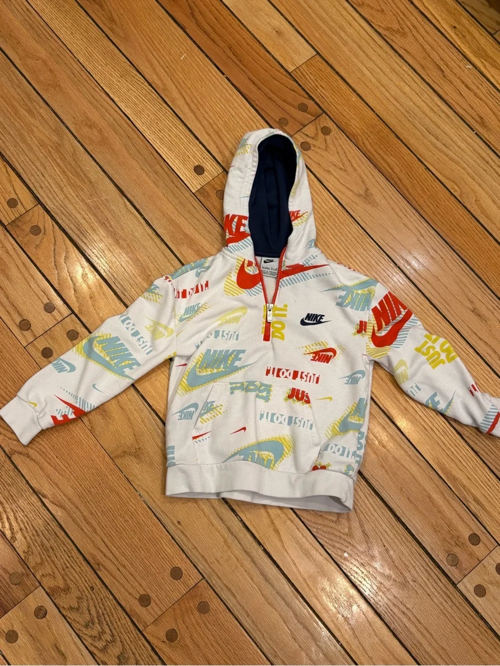 Nike Kids' Multi-Color Logo Graphic Hoodie Sweatshirt size 7 large