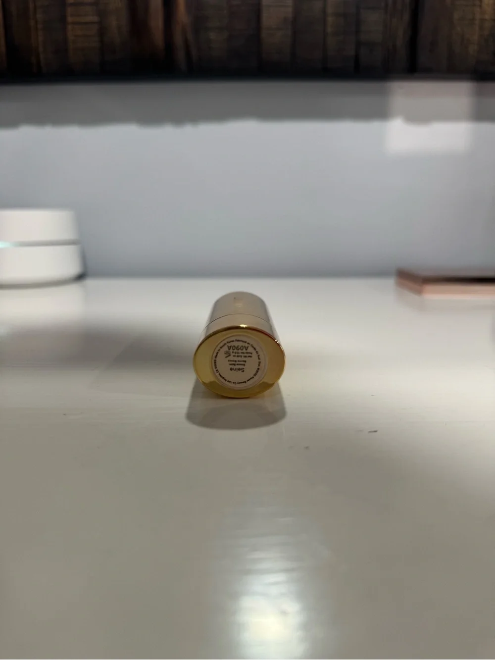 Merit portable bronzer