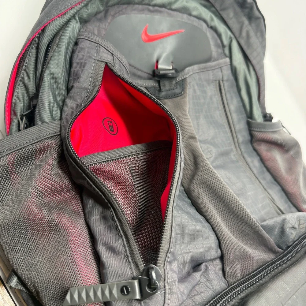 Nike Sport Backpack Grey Red Ripstop Multi-Pocket Shoe Compartment Training Bag