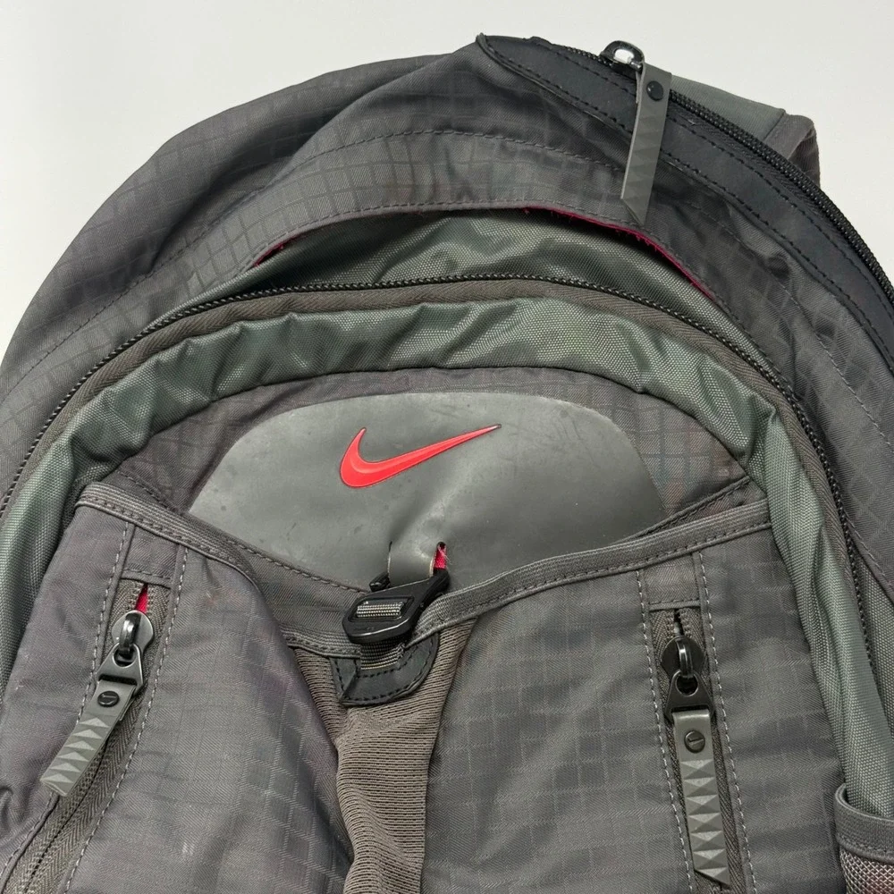 Nike Sport Backpack Grey Red Ripstop Multi-Pocket Shoe Compartment Training Bag