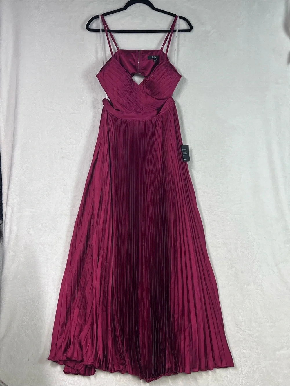 Lulus description it