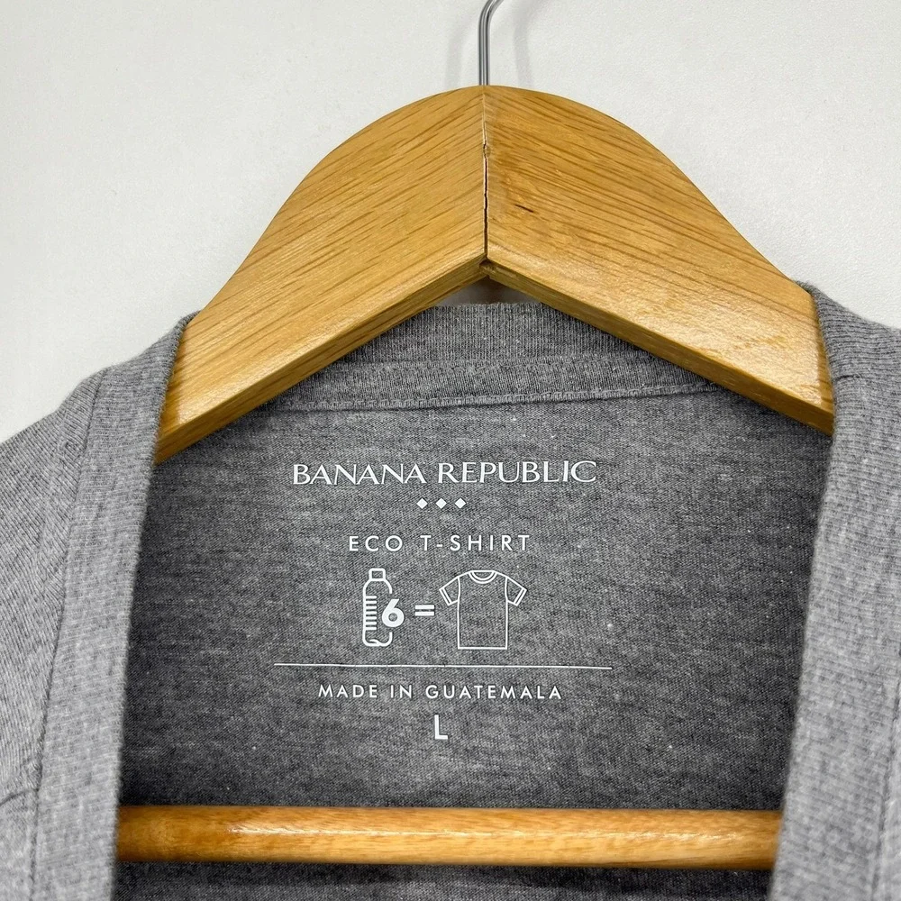 Banana Republic this banana