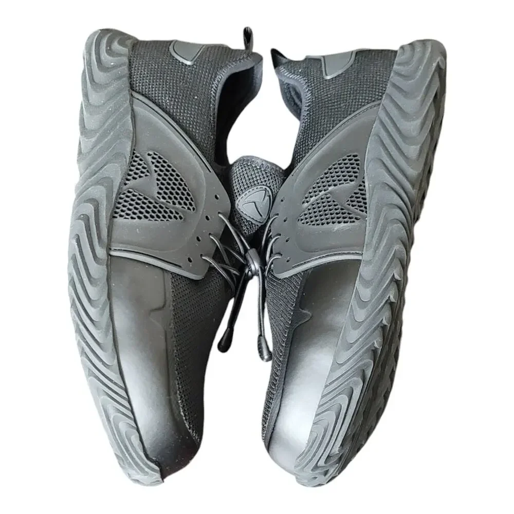 The Invincible Shoe original even