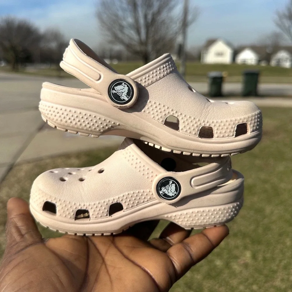 Crocs‎ Classic Kids Clogs Size 7 Sandals