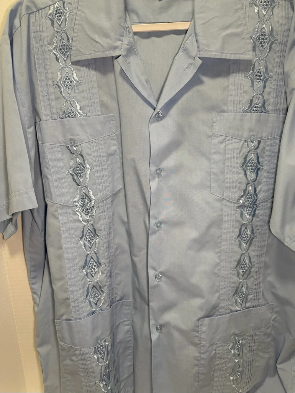 Chic Elegant lightweight pale