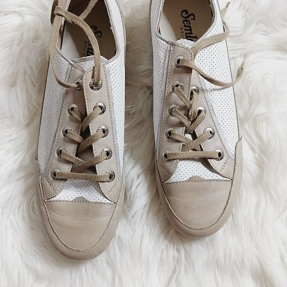 Semler white tan