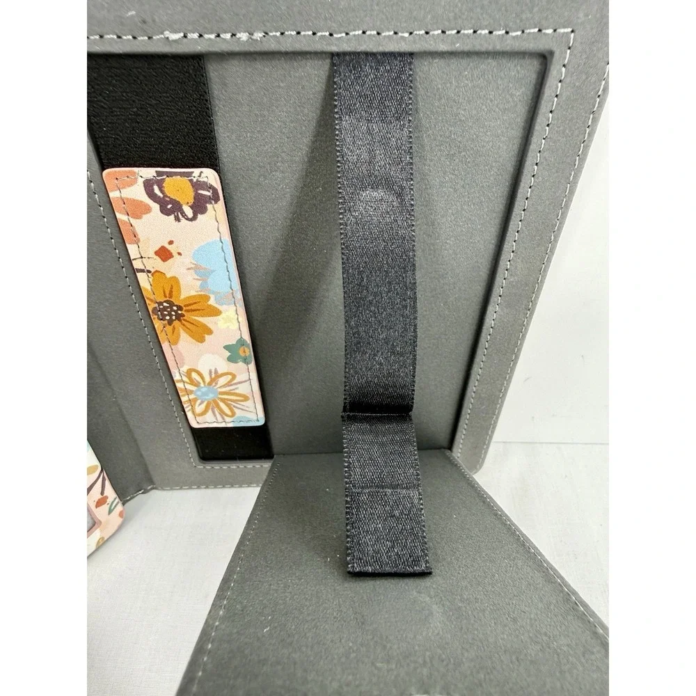 The Unbranded Brand floral kindle