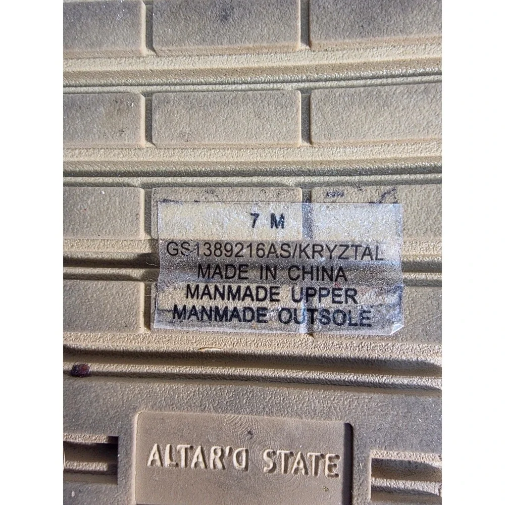 Altard State offers insole