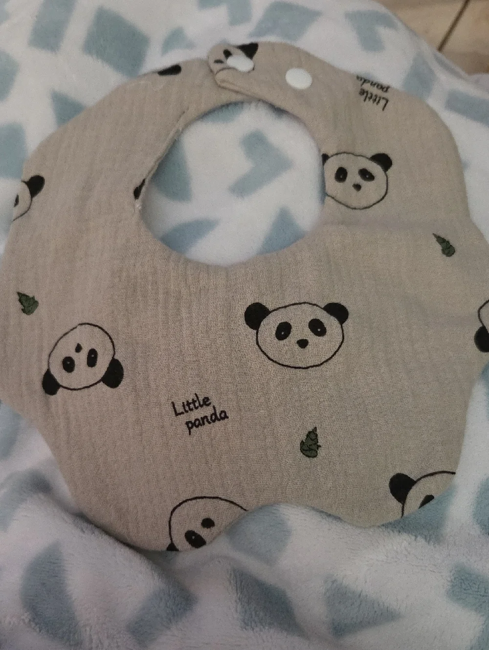 Bib Little Panda Beige Baby Bib - Soft Cotton NWOT