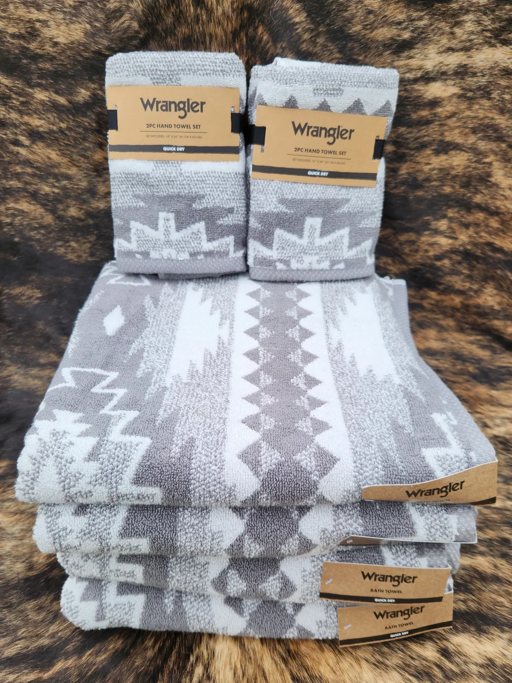 Wrangler Bath Towel Set - Plains Creek Grey Southwestern Aztec