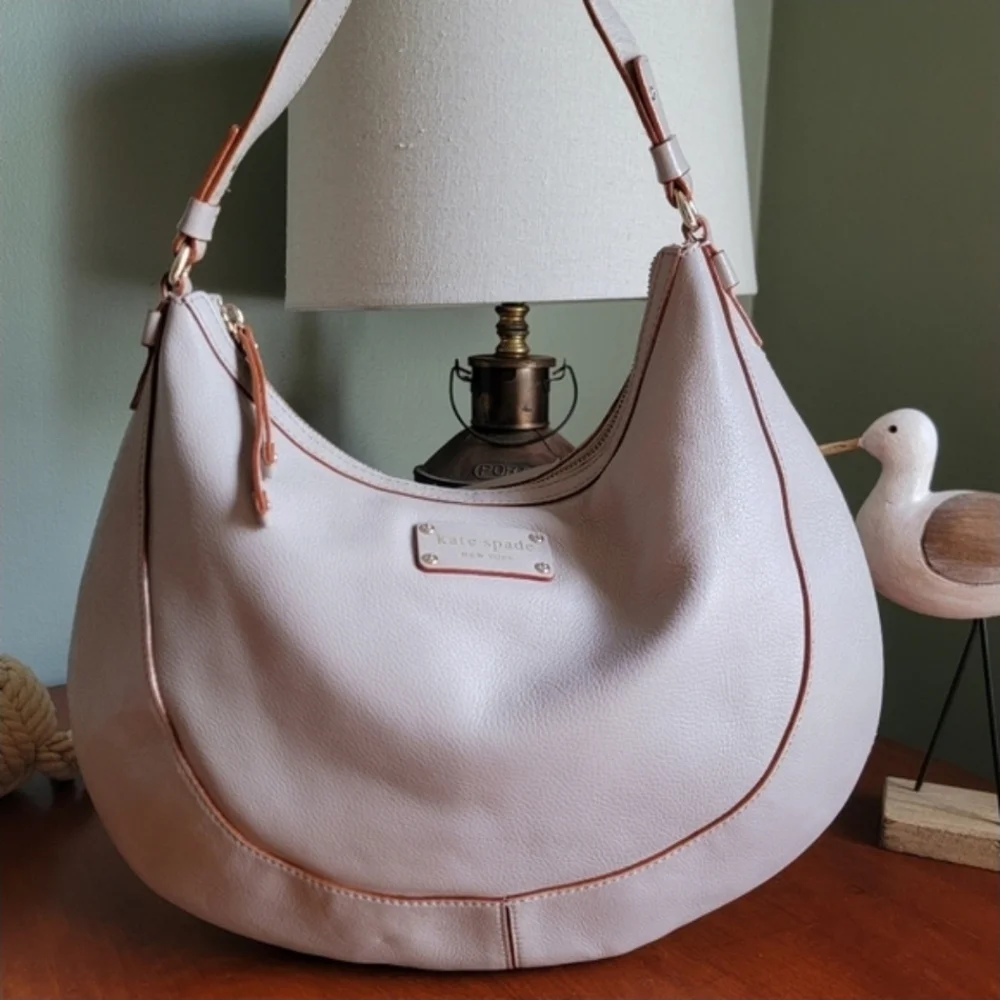 Kate Spade WKRU1137 Lori Berkshire Road Taupe Leather Hobo Bag