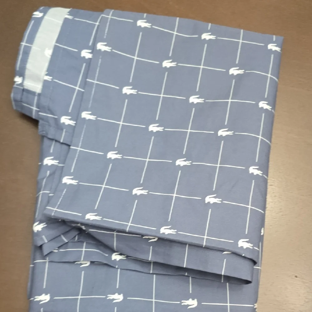 LACOSTE‎ Blue with White Crocodile Design flat Top Sheet TWIN 66 X 96