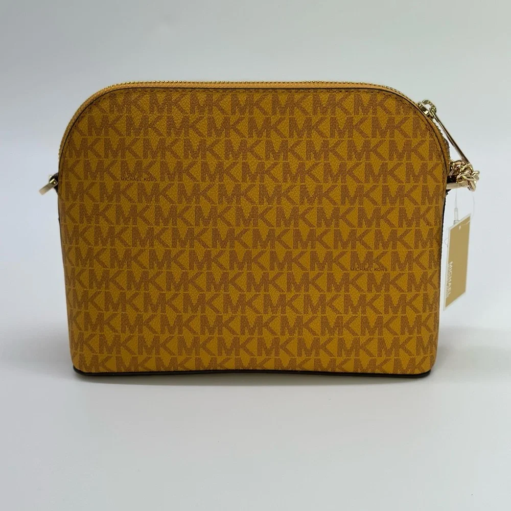 Michael Kors chic michael