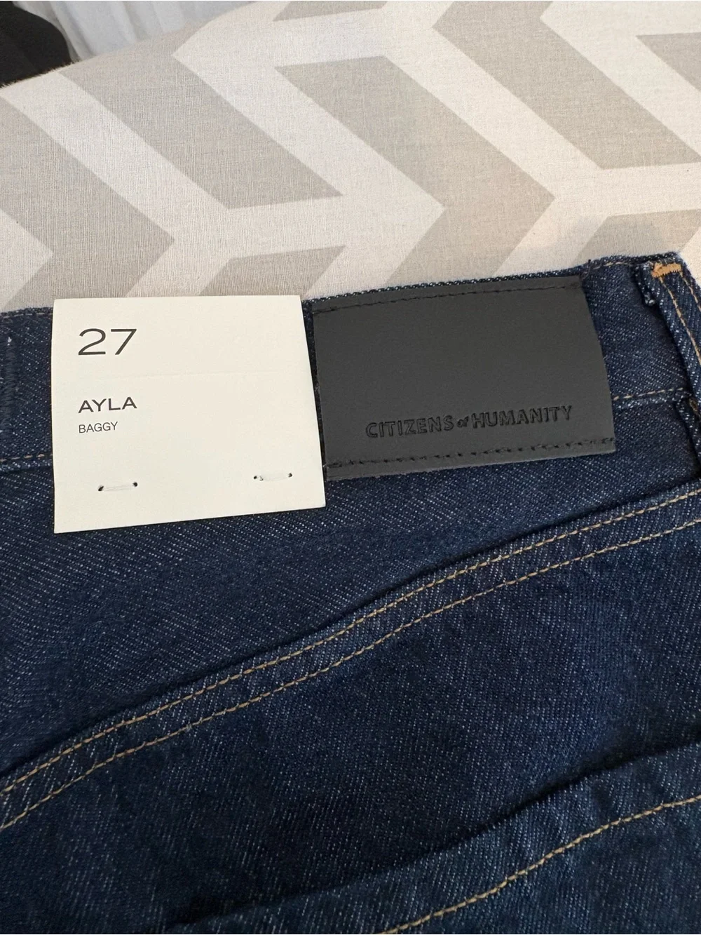 Citizens of Humanity Ayla Baggy Jean Dark Wash Amherst Size 27