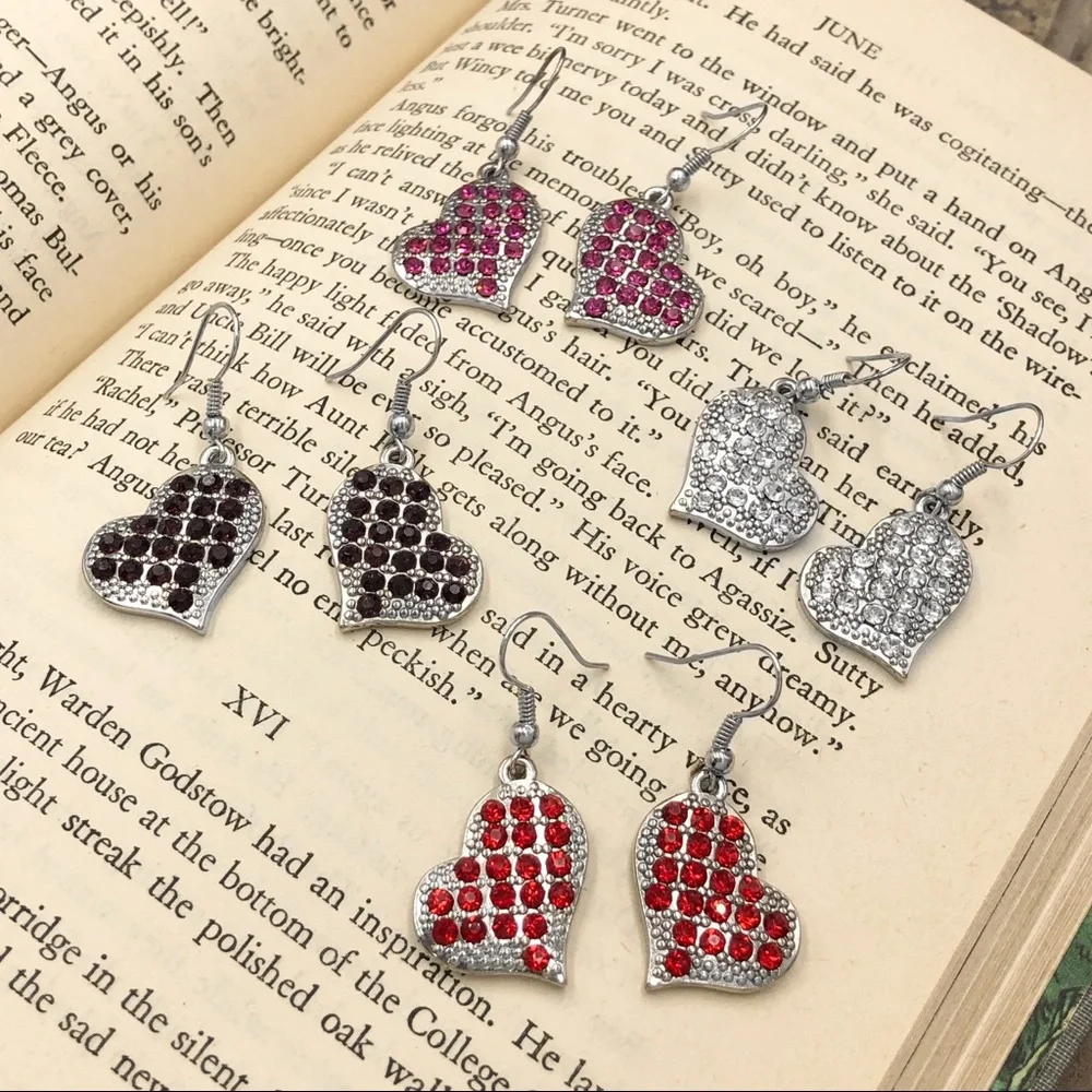 Fashion Jewelry listing one