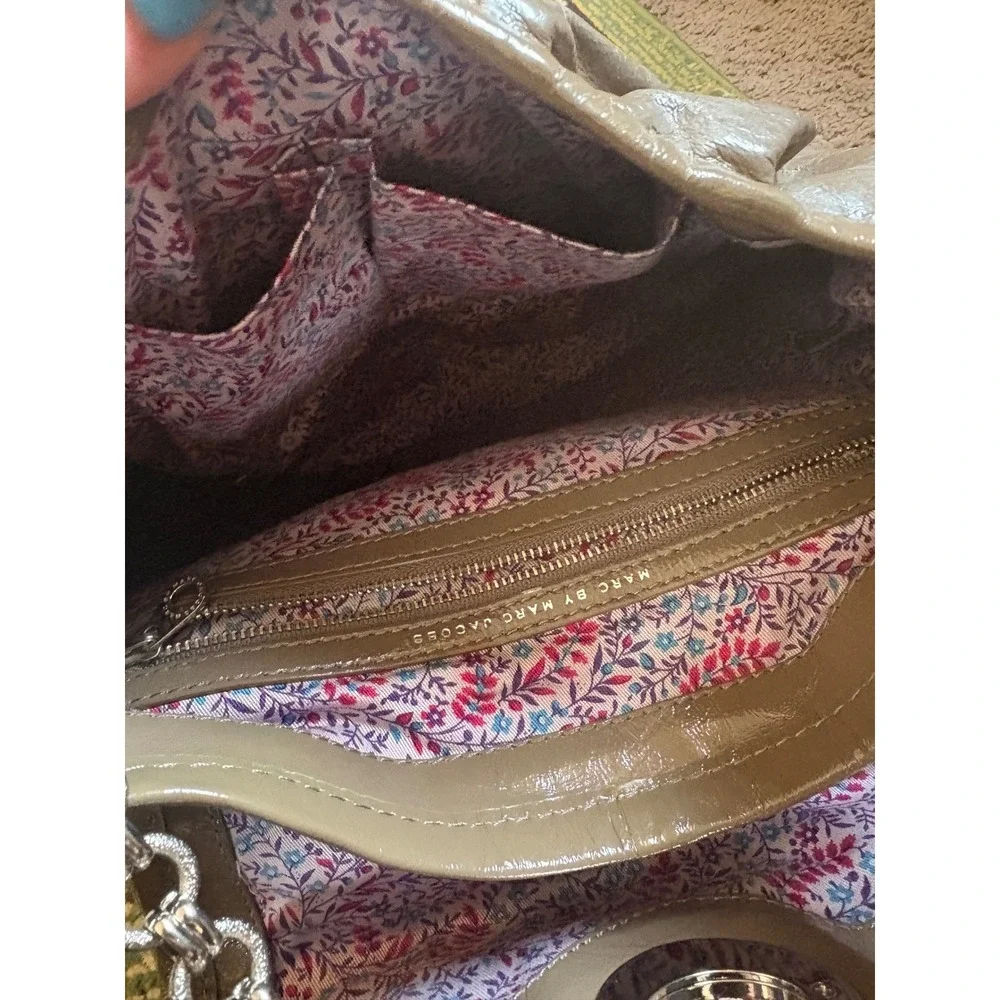 Marc by Marc Jacobs Totally Turnlock Leather‎ Chain hobo Shoulder Bag Brown