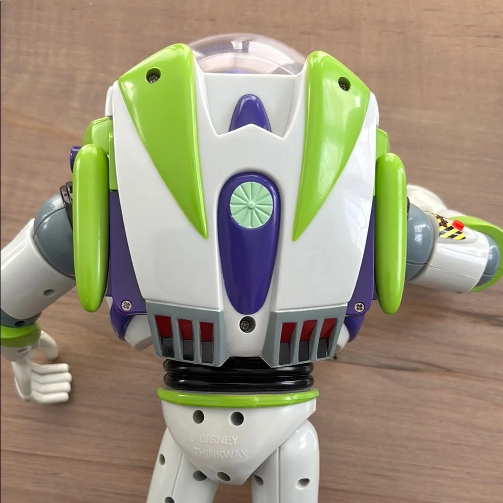 Disney embark intergalactic