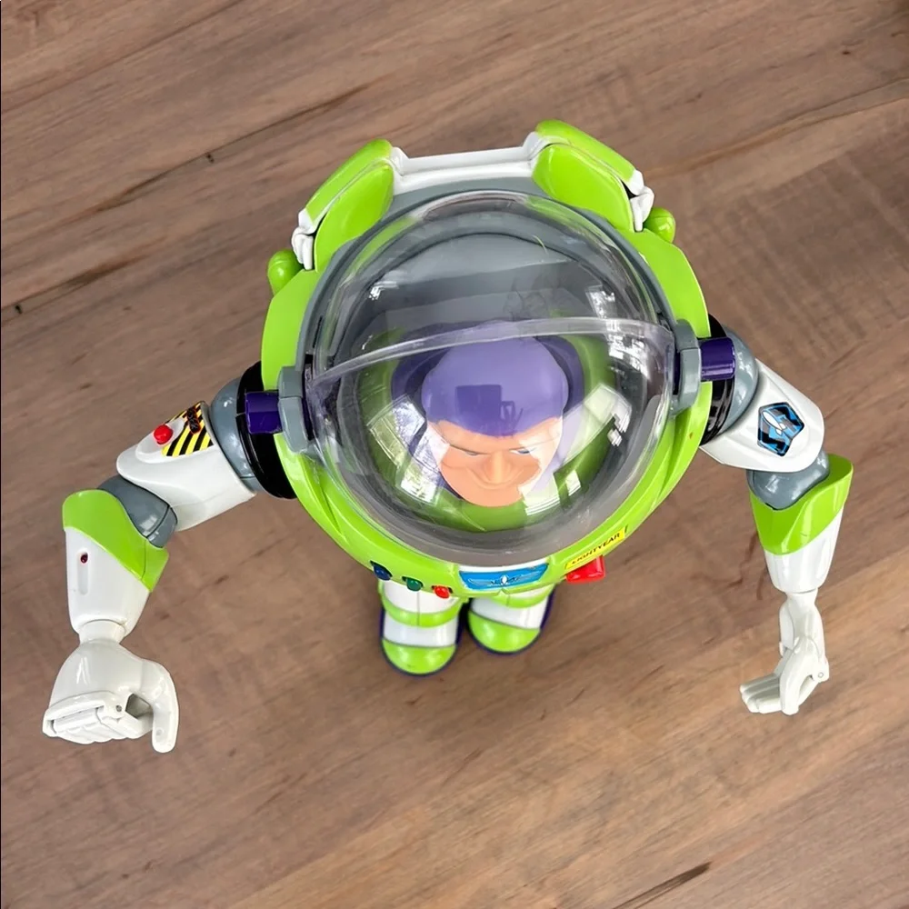 Disney embark intergalactic