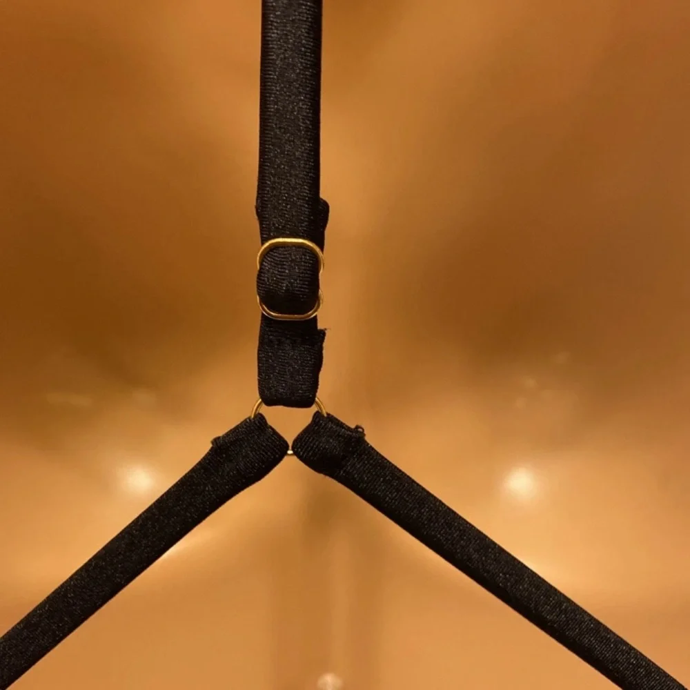 Ardene & Hula Honey top solid