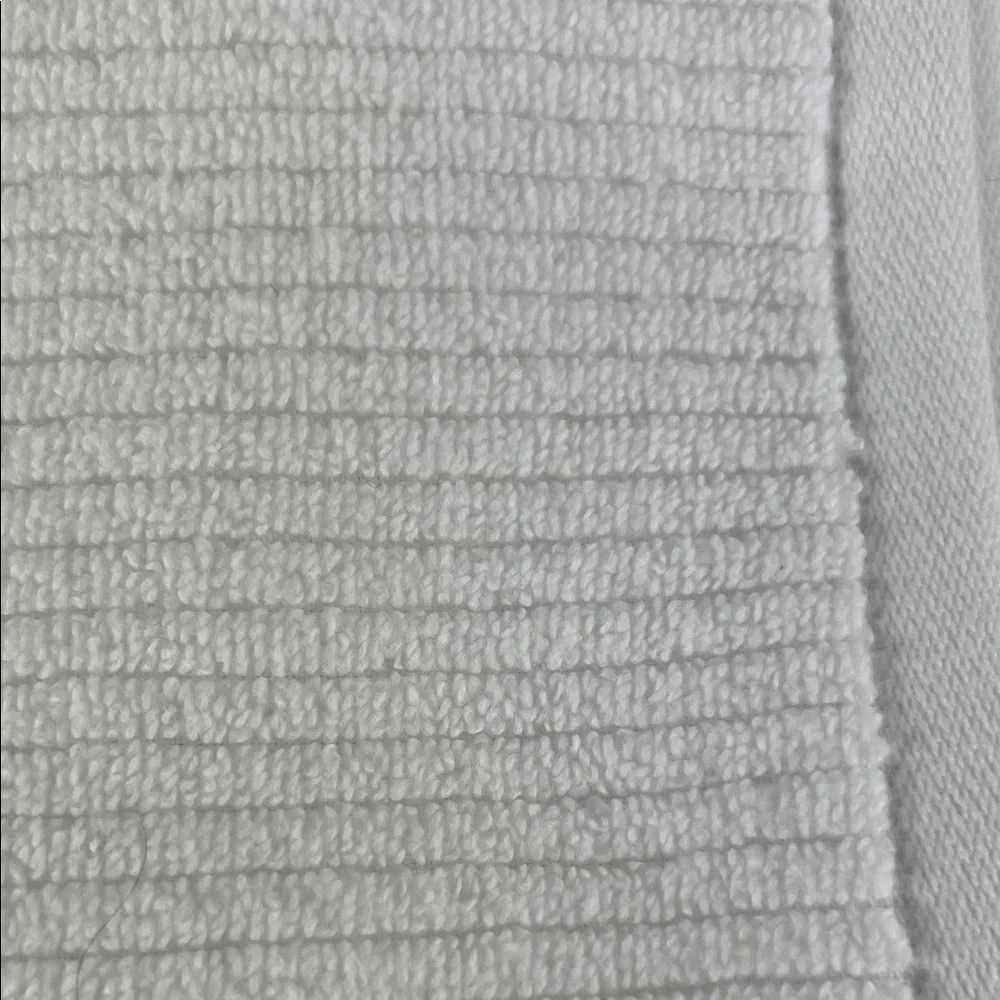 Hotel Collection pile color white