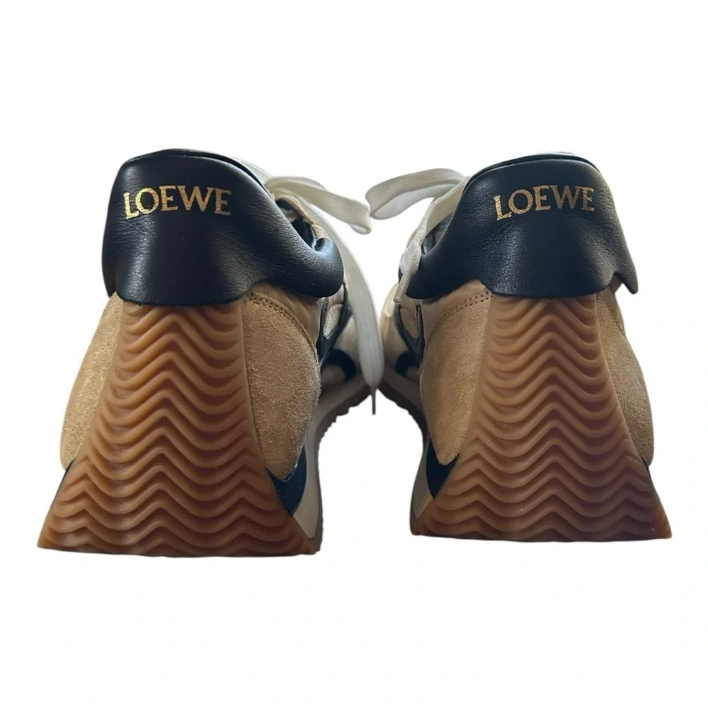 Loewe Sneakers Tan Size 41