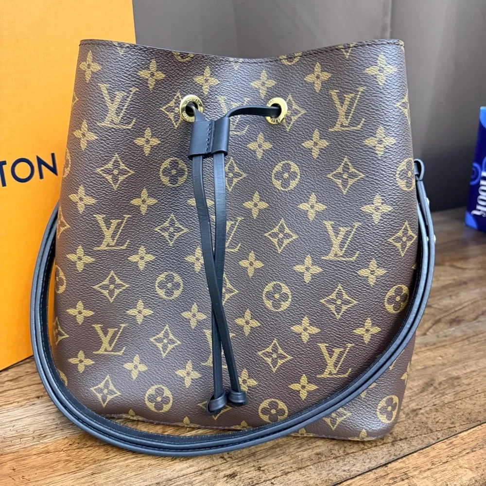Louis Vuitton louis vuitton