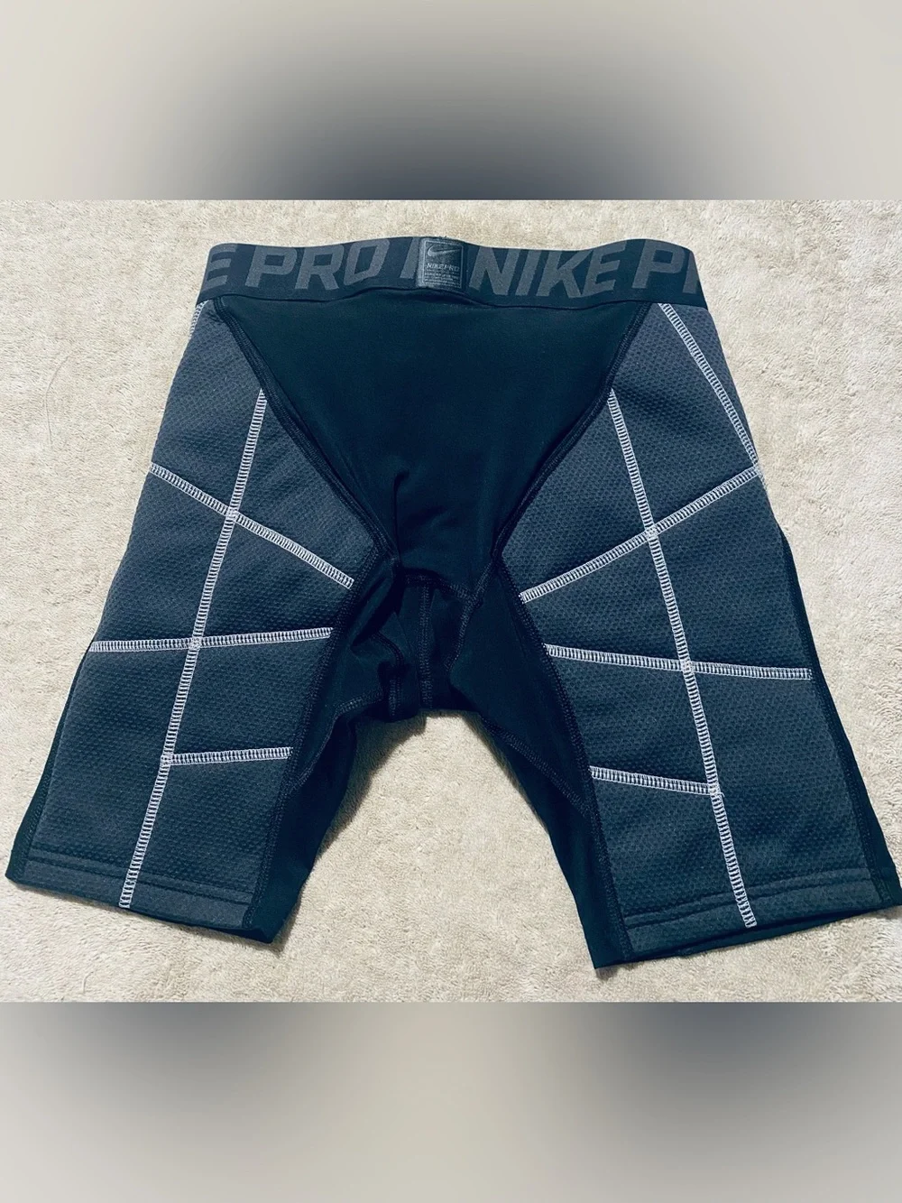 Nike boys youth